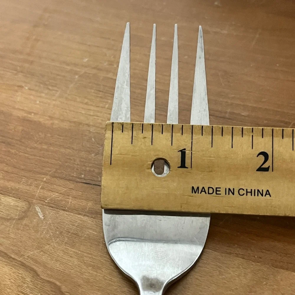 Vintage Stainless Steel Korea Rose Floral Pattern Serving Fork 9 Inch‎ Flatware